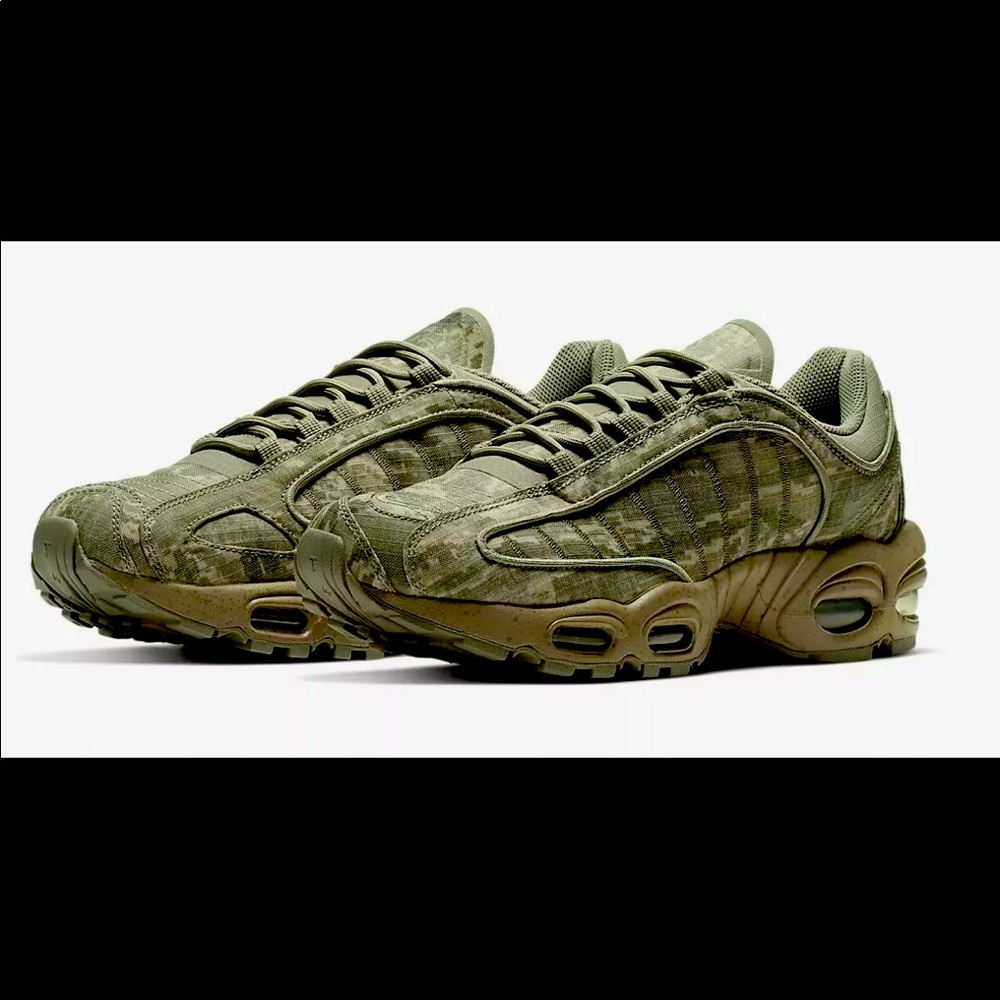 SOLD🔥Nike Men's Air Max Tailwind 4 Sp Gray/Camo